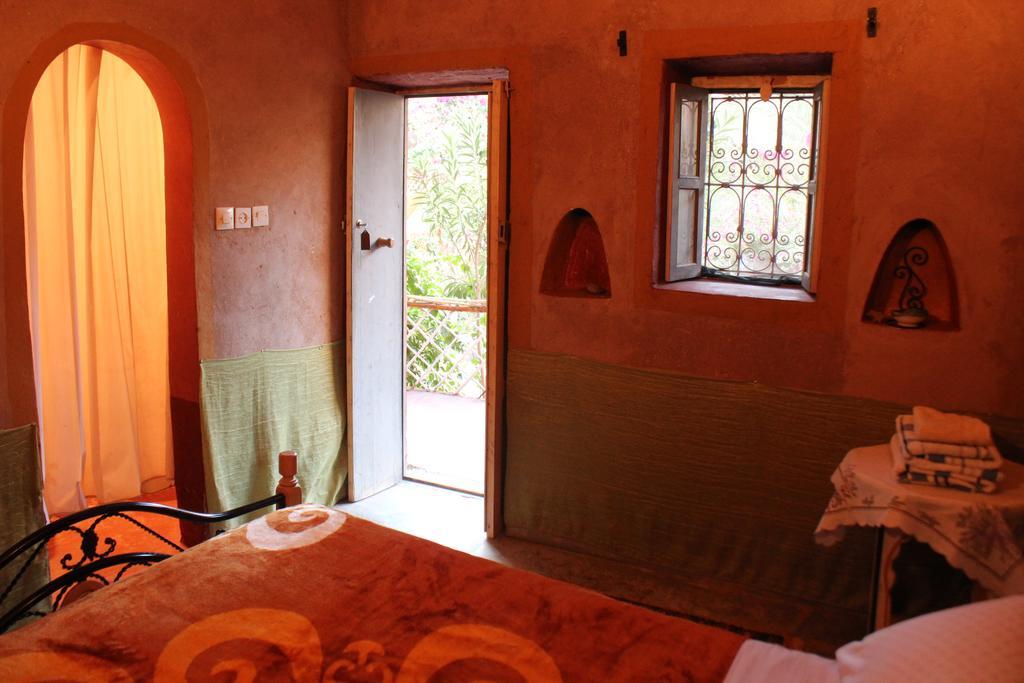 Riad Dar Zaouia ซากอร่า ภายนอก รูปภาพ