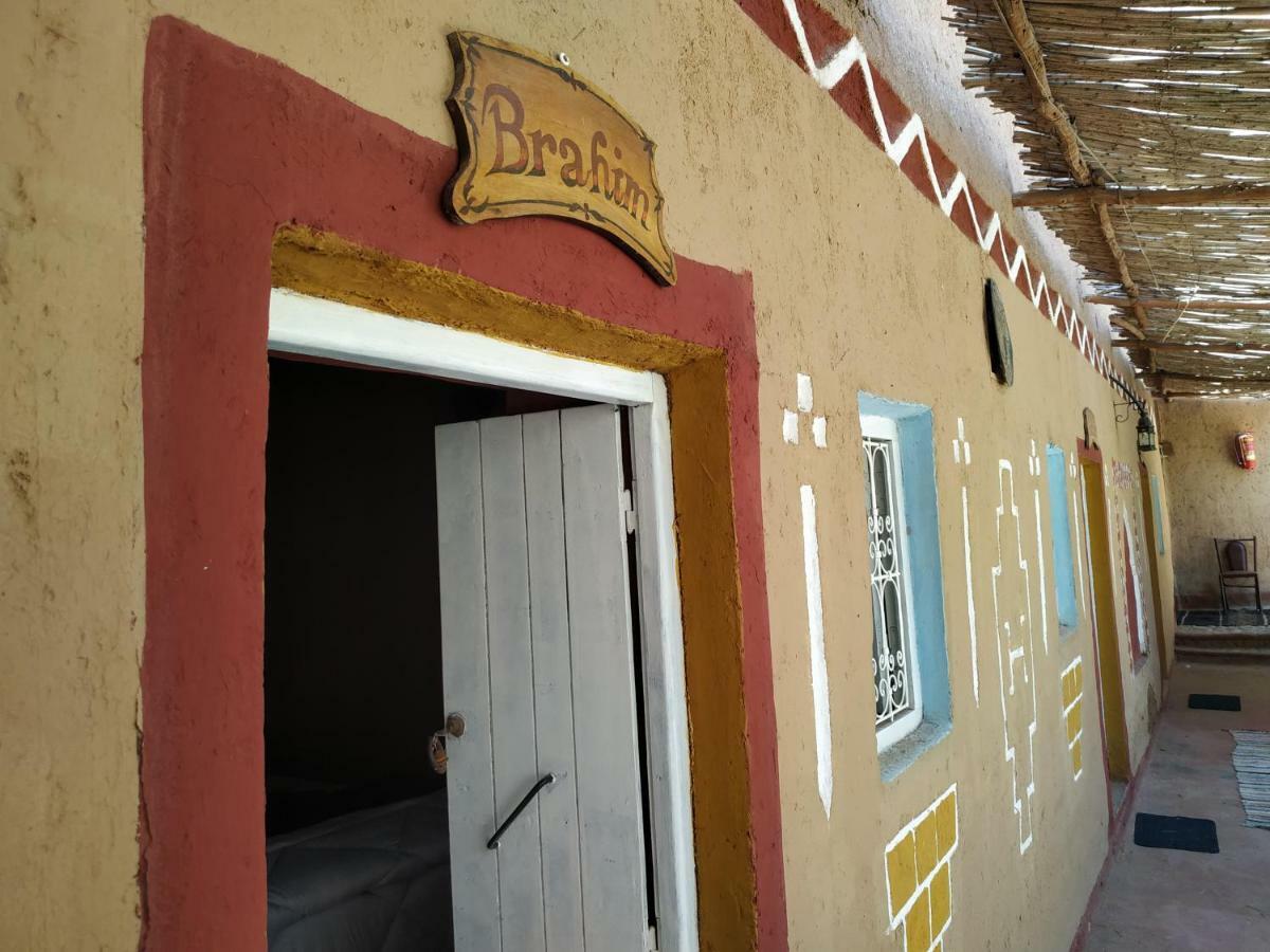 Riad Dar Zaouia ซากอร่า ห้อง รูปภาพ